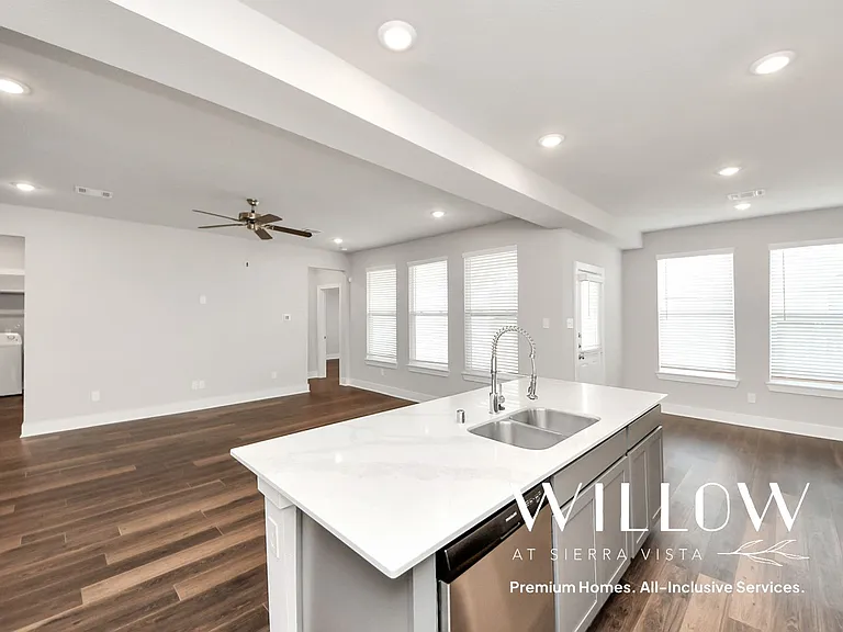 10518 Moon Valley Ln — Photo 10