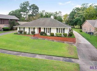 437 Carriage Way, Baton Rouge, LA 70808