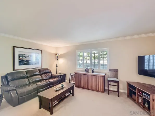 7425 Charmant Dr Unit 2809, San Diego, CA 92122