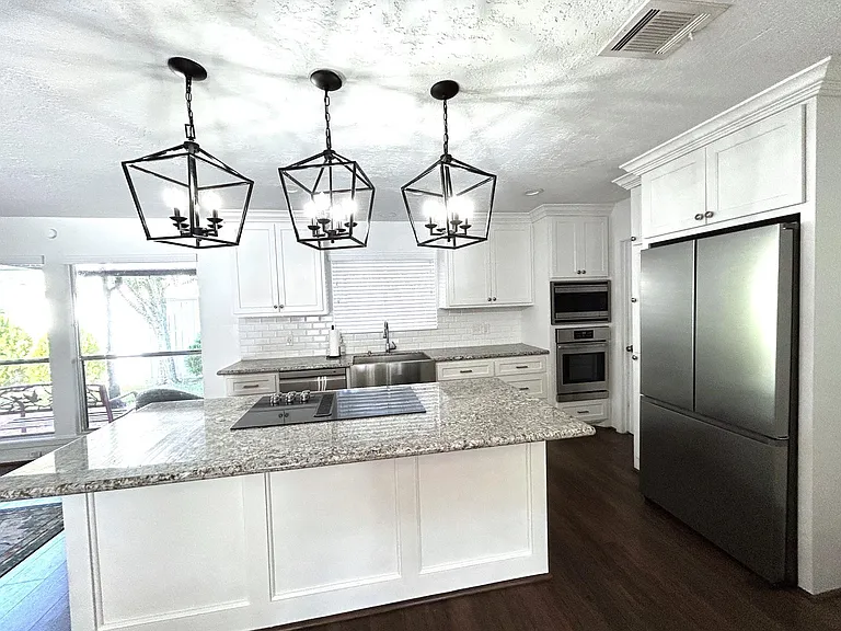 707 Trademark Pl — Photo 10