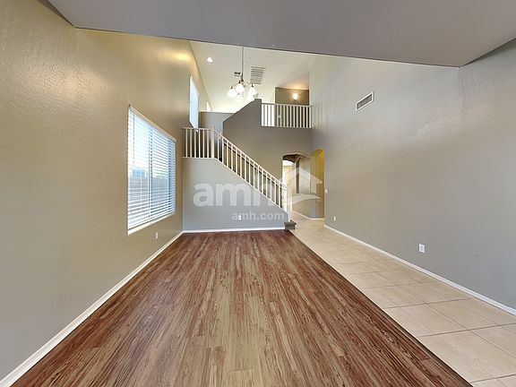 4th image of 30098 N 71st Ave