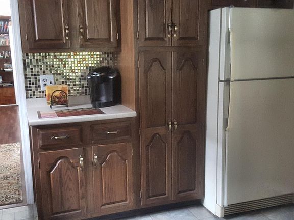 5th image of 173 Wiman Ave