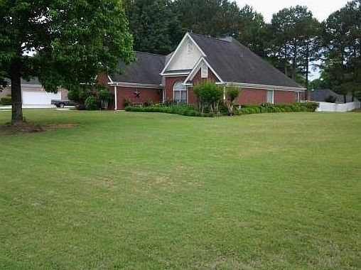 1st image of 1410 Dartmoor Ln SE