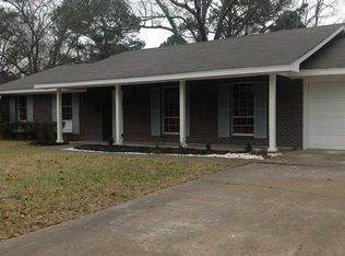 509 N Canton Club Cir, Jackson, MS 39211