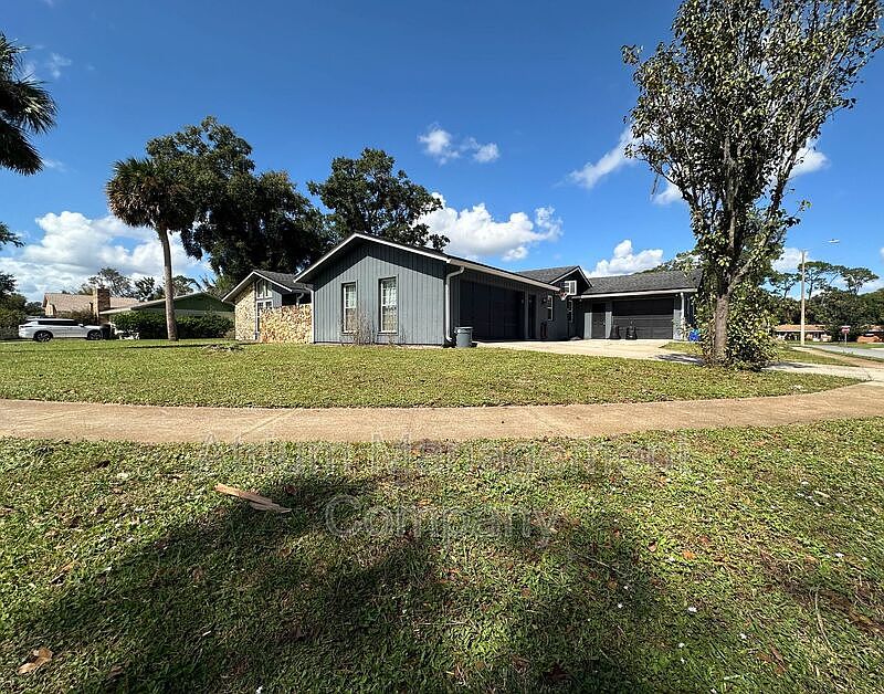 1st image of 105 Brierwood Dr