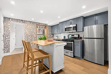 11A Radde Place, #2