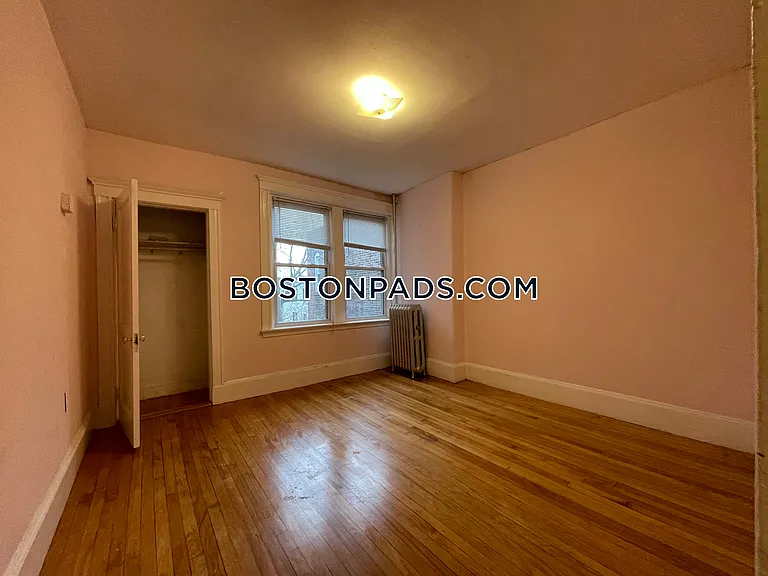 1377A Commonwealth Ave #2 — Photo 4