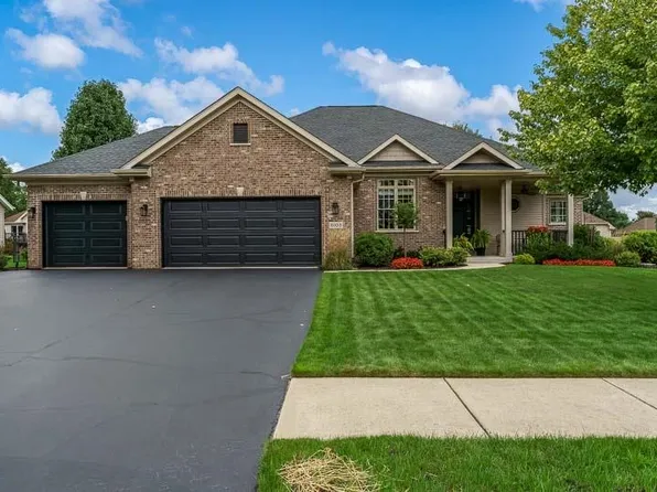 6103 Hathaway Trl, Roscoe, IL 61073