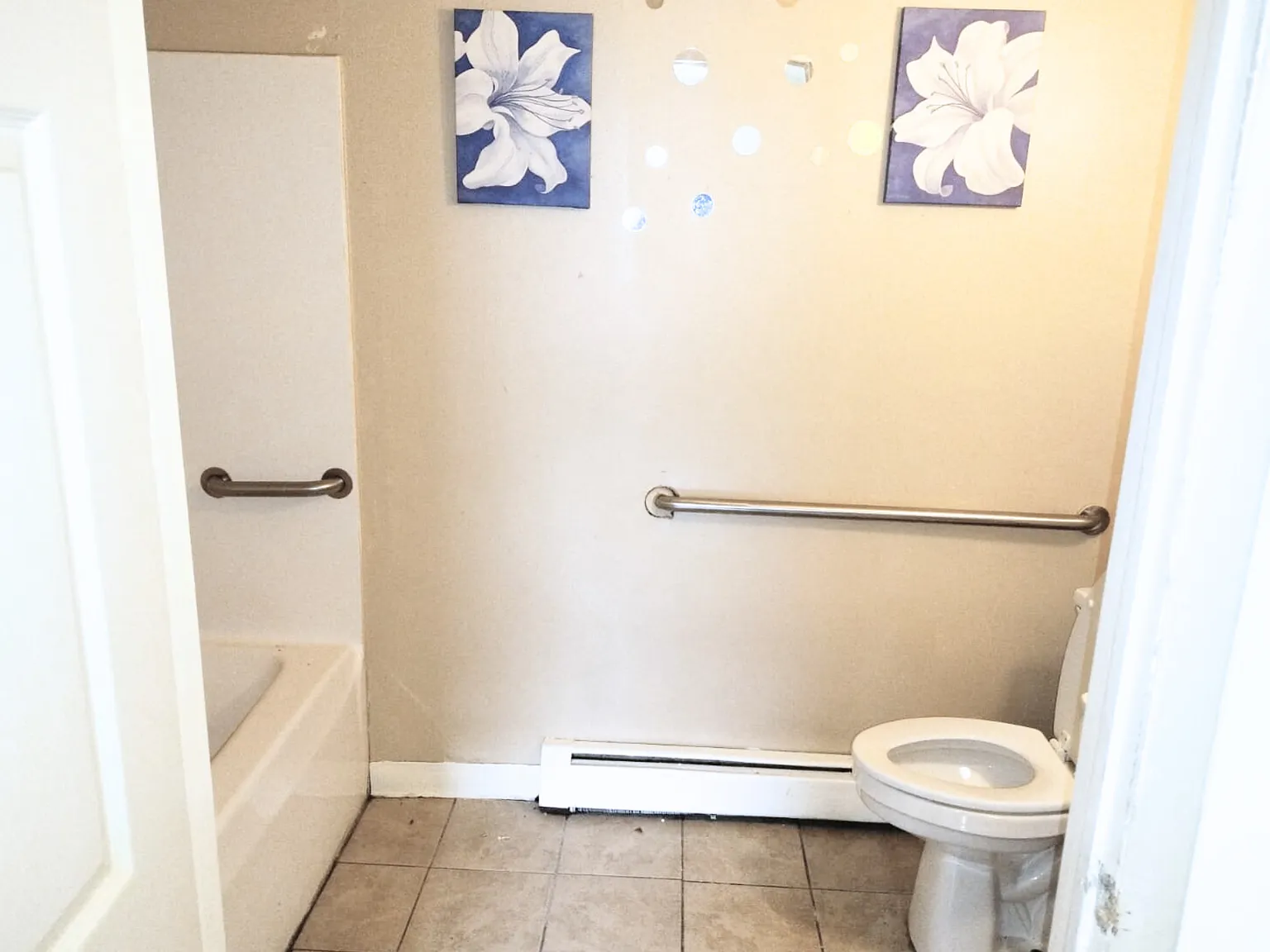 2 bed, 800 sqft, $975 — Photo 3