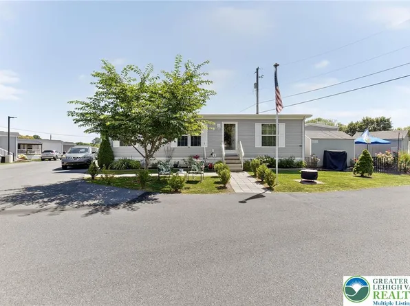 7419 Lincoln Ln, Trexlertown, PA 18087
