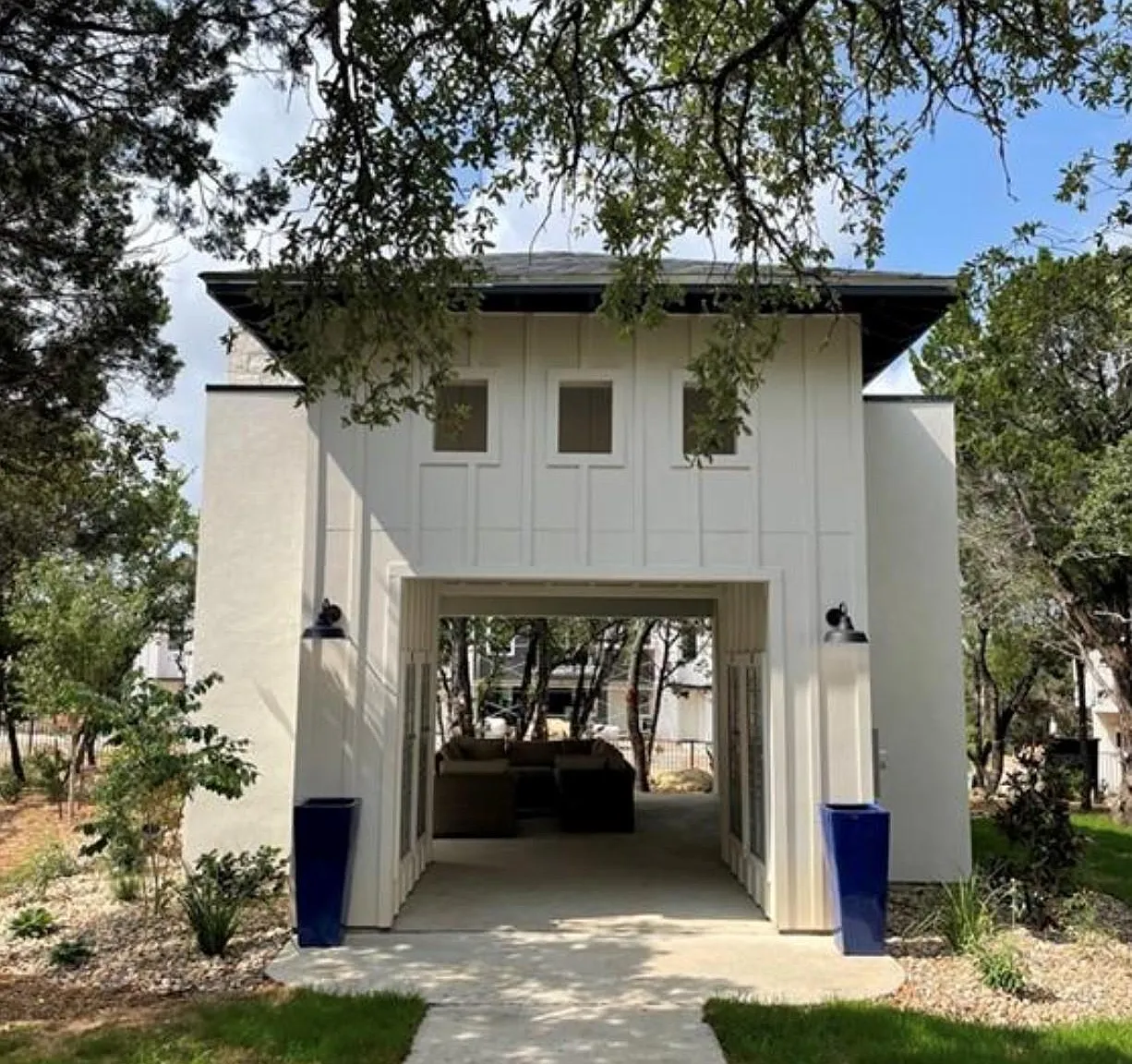 12001 Vista Parke Dr — Photo 4