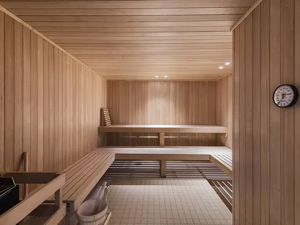 101 Wall Street image 15 of 18