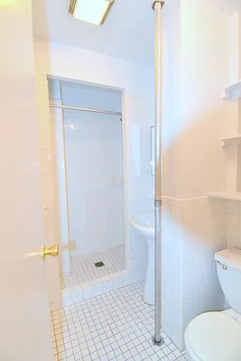 Rented by Manhattan Spaces | media 32