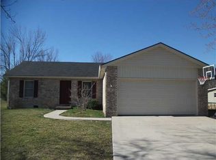 7 Belfast Ct, Hartford City, IN 47348