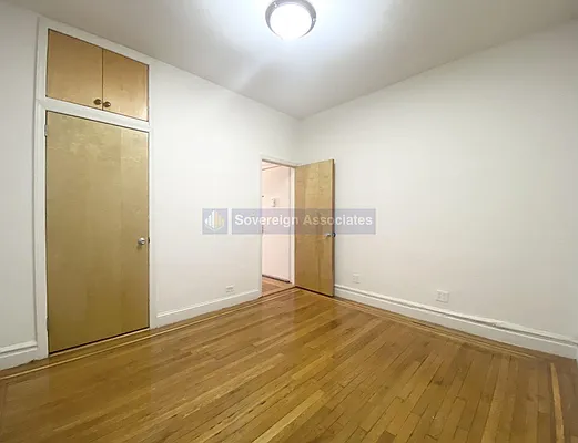 Rented by Sovereign Associates | media 6