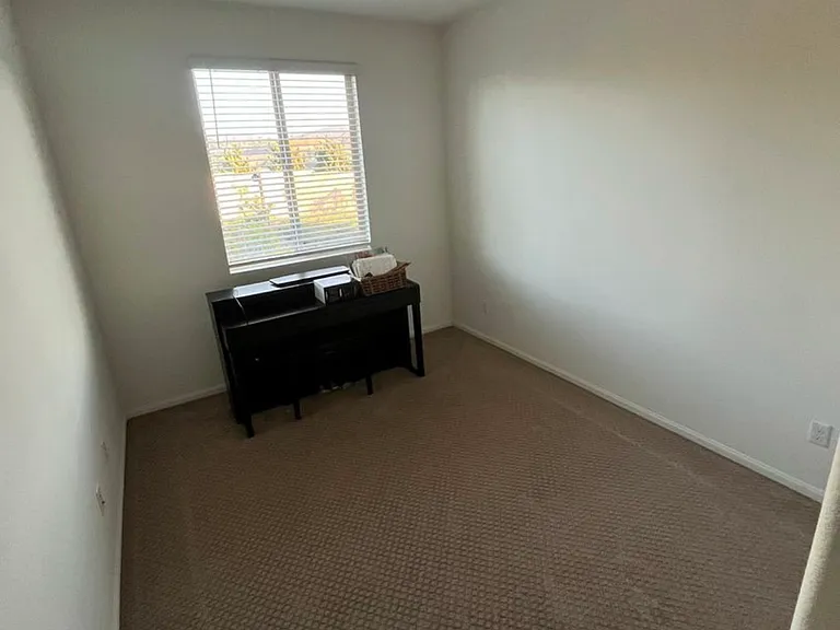 2498 Solara Ln — Photo 6