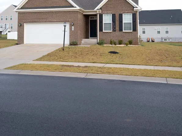 79 Triberg Dr, Charles Town, WV 25414