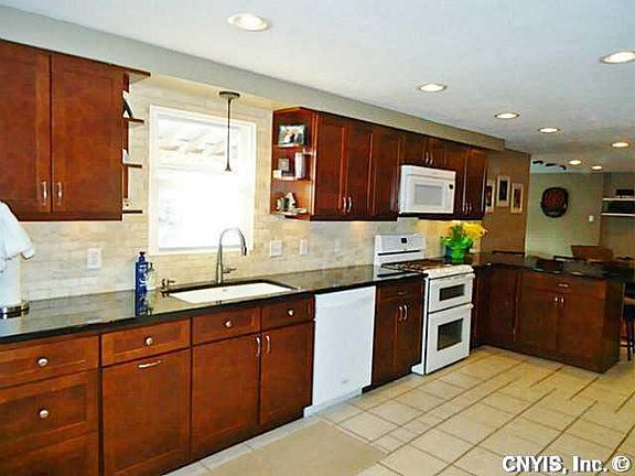 2nd image of 4038 Plum Yew Cir