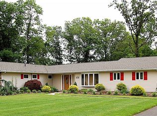 41 Holly Ln, Piscataway, NJ 08854