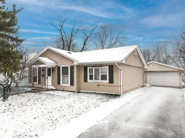 22106 E Churchill Dr, Richton Park, IL 60471