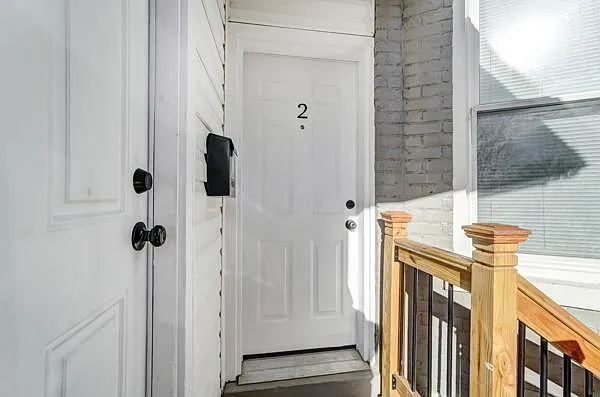 Hamilton Ave — Photo 4