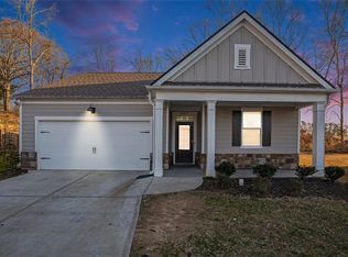6070 Trumpet Flower Ave, Flowery Branch, GA 30542
