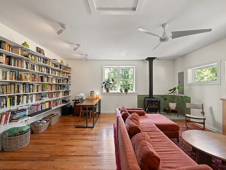 160 Gran Ellen Dr — Photo 37