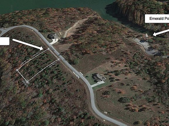 Lot Lines & Community Docks