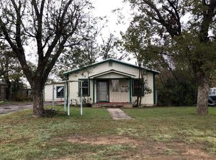 602 Broad Ave, Ballinger, TX 76821