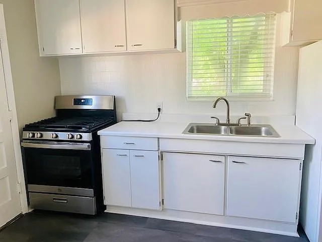 3523 W 21st Ave — Photo 16
