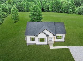 878 Ford Rd, White Bluff, TN 37187