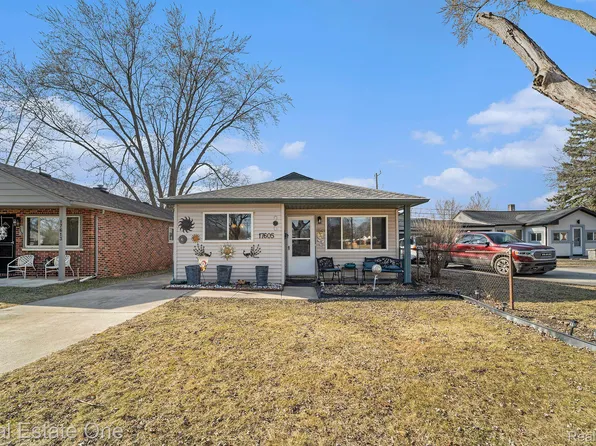 17605 Prospect St, Melvindale, MI 48122