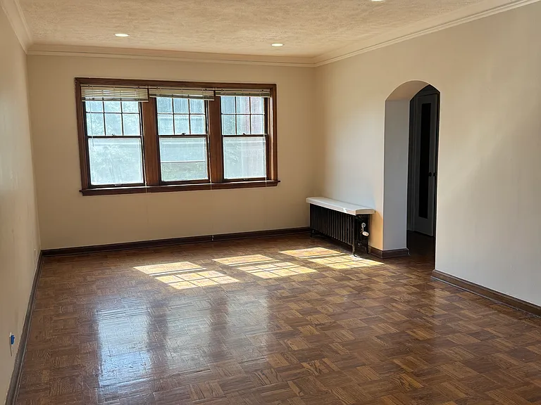 211 S 37th St #204 — Photo 7