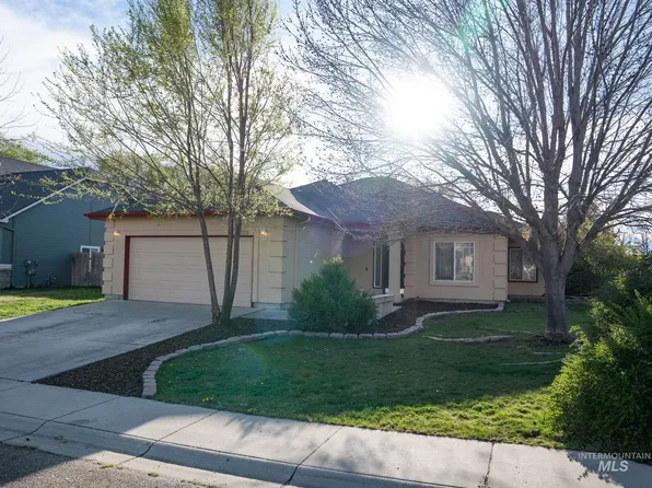 365 Forester Rd, Middleton, ID 83644