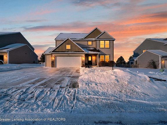 2nd image of 38 Lake Ridge Dr