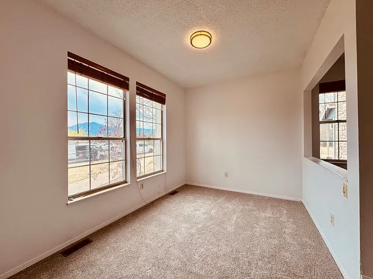 3807 Paseo Del Prado — Photo 4