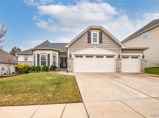 1570 Heritage Valley Dr, High Ridge, MO 63049