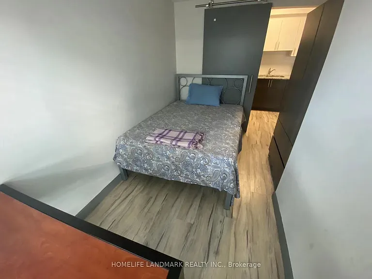 258 B Sunview St #258 — Photo 8