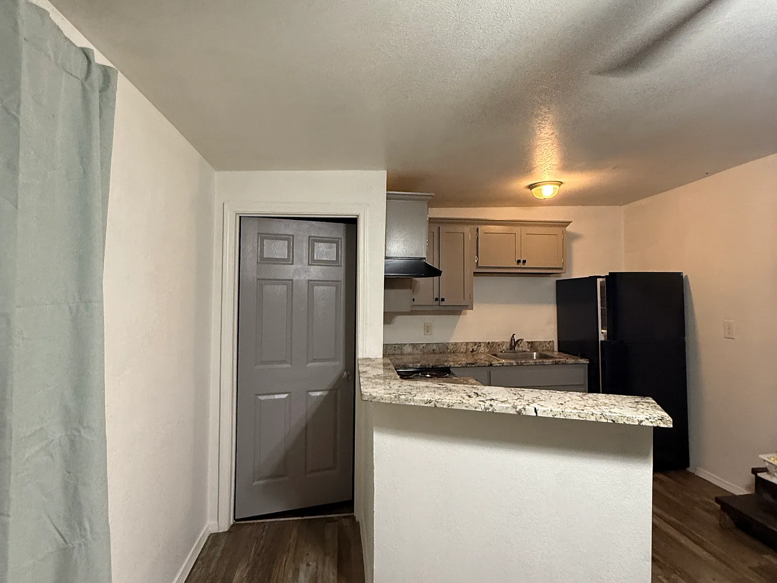 1 bed, 500 sqft, $660 — Photo 2