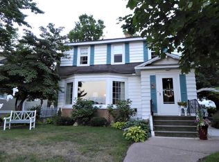 621 Detroit Ave, Iron Mountain, MI 49801