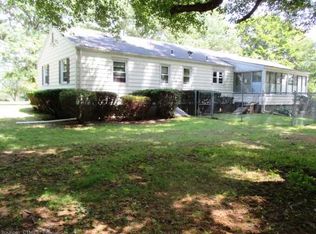 494 Orange Center Rd, Orange, CT 06477