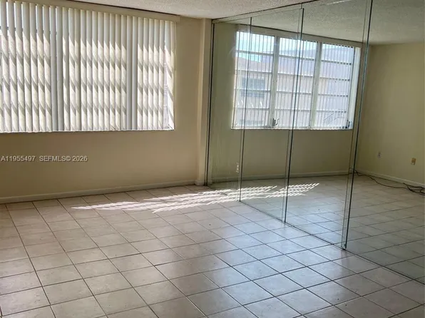 13390 NE 7th Ave APT 205, North Miami, FL 33161