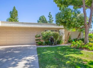 5582 Via Dicha UNIT B, Laguna Woods, CA 92637