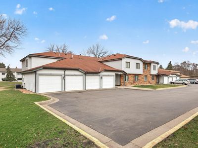 20 94th Cir NW #203NW, Minneapolis, MN, 55448