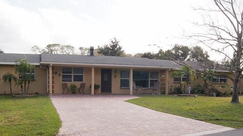 1st image of 354 Belle Ayre Dr