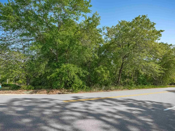 620R Valhalla Dr, Columbia, SC 29229