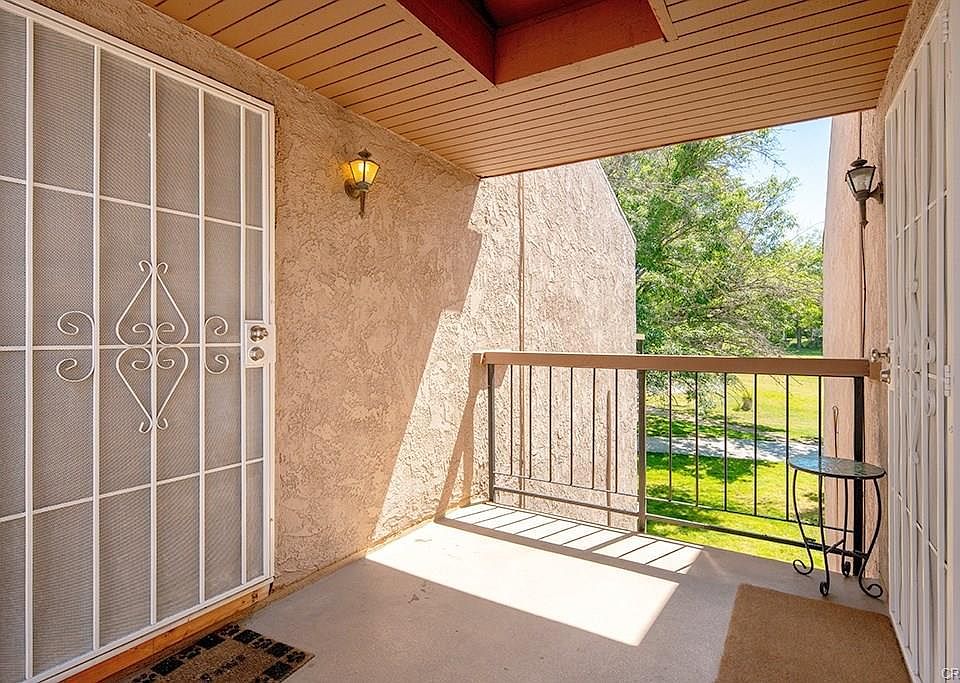1st image of 1525 Walnut Leaf Dr Unit 210