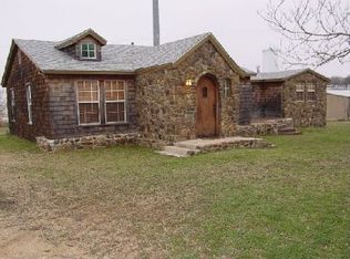 1036 Mansfield Cardinal Rd, Kennedale, TX 76060