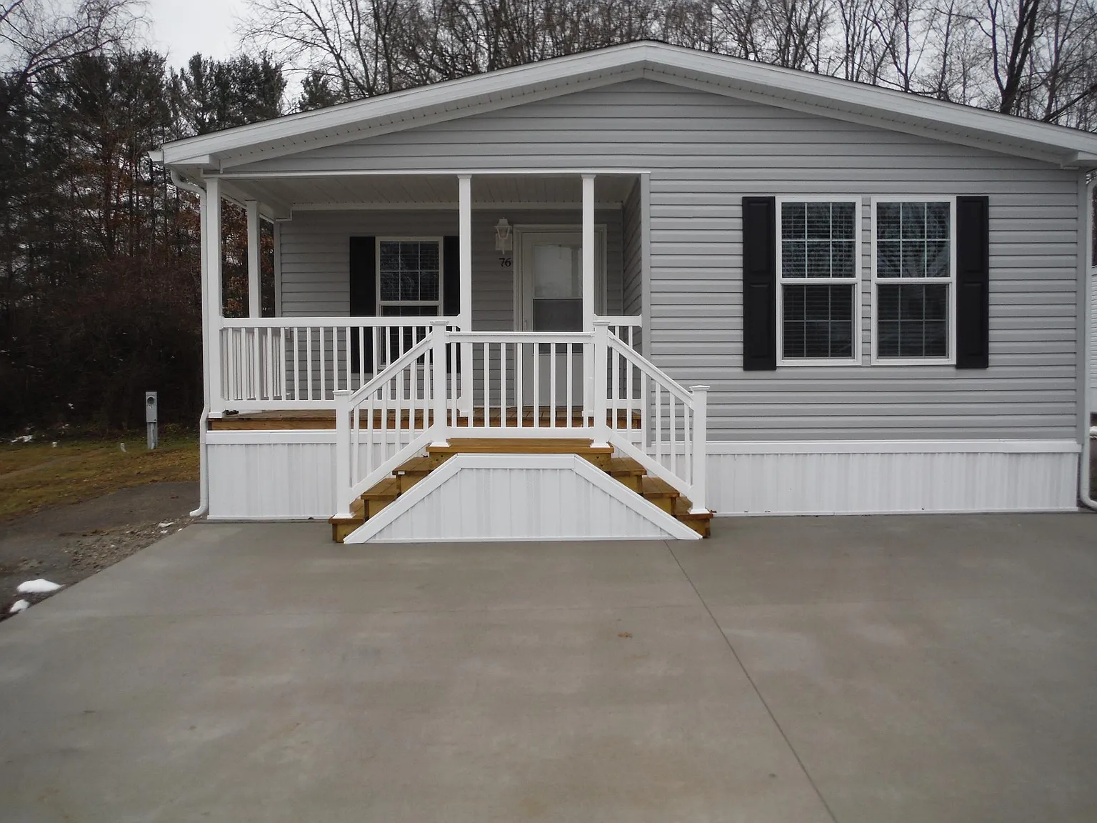 Spreading Oaks Village — Photo 3