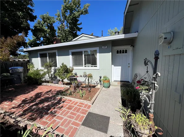 226 Via Del Lago St, Lakeport, CA 95453
